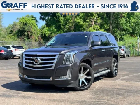 Gray 2015 Cadillac Escalade Luxury for sale in Davison, MI