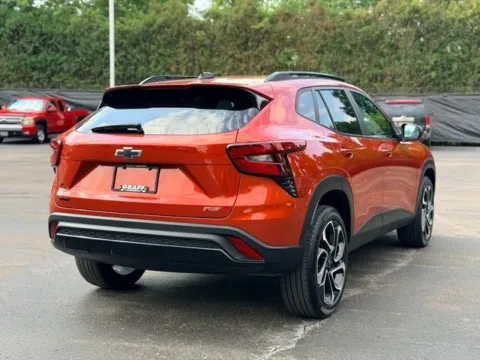 More photos of 2024 Chevrolet Trax 2RS at Hank Graff Chevrolet Davison, MI