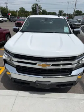 Photos of 2021 Chevrolet Silverado 1500 LT for sale in Davison, MI at Hank Graff Chevrolet Davison