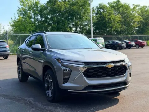 More photos of 2024 Chevrolet Trax LT at Hank Graff Chevrolet Davison, MI