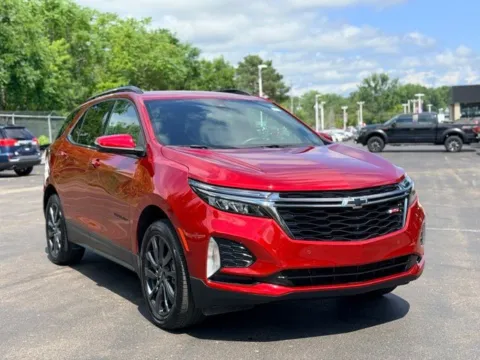 More photos of 2023 Chevrolet Equinox RS at Hank Graff Chevrolet Davison, MI