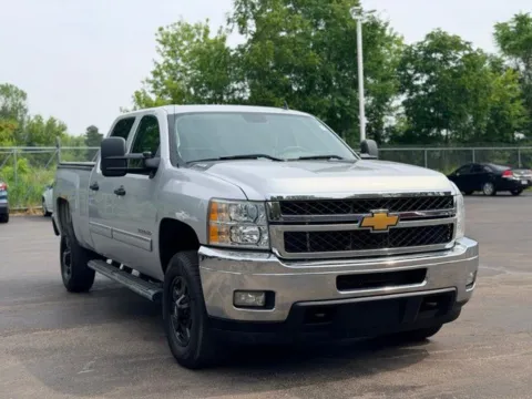 More photos of 2013 Chevrolet Silverado 2500HD LT at Hank Graff Chevrolet Davison, MI