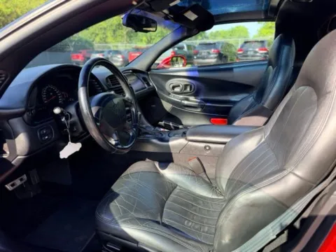 More photos of 2000 Chevrolet Corvette at Hank Graff Chevrolet Davison, MI