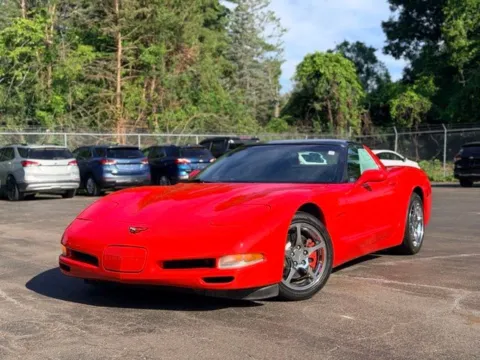Photos of 2000 Chevrolet Corvette for sale in Davison, MI at Hank Graff Chevrolet Davison