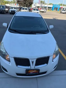 Photos of 2009 Pontiac Vibe for sale in Davison, MI at Hank Graff Chevrolet Davison