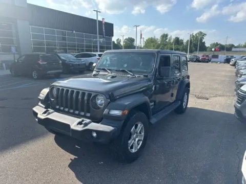 Unknown 2018 Jeep Wrangler Unlimited Sport S for sale in Davison, MI