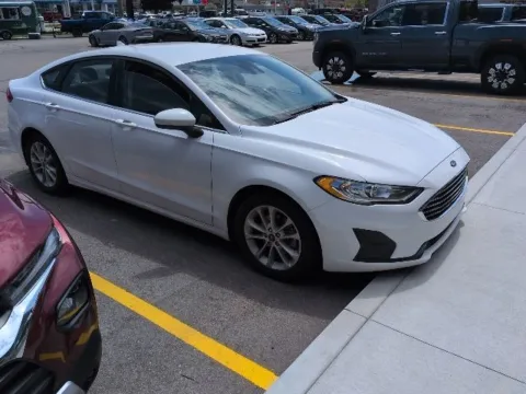 Another view of 2020 Ford Fusion SE for sale in Davison, MI at Hank Graff Chevrolet Davison