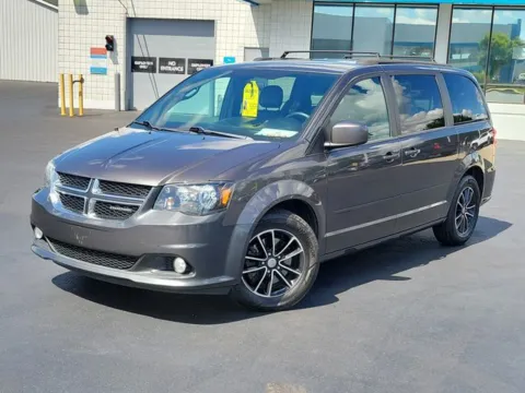 Photos of 2016 Dodge Grand Caravan R/T for sale in Davison, MI at Hank Graff Chevrolet Davison