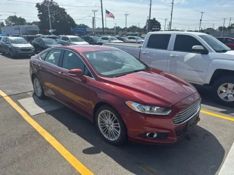 Photos of 2014 Ford Fusion SE for sale in Davison, MI at Hank Graff Chevrolet Davison