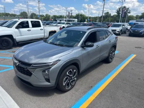 Gray 2024 Chevrolet Trax 2RS for sale in Davison, MI