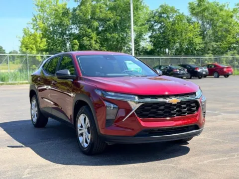 More photos of 2025 Chevrolet Trax LS at Hank Graff Chevrolet Davison, MI