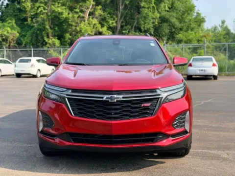 Photos of 2023 Chevrolet Equinox RS for sale in Davison, MI at Hank Graff Chevrolet Davison