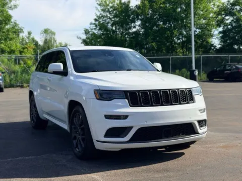 Another view of 2020 Jeep Grand Cherokee Overland for sale in Davison, MI at Hank Graff Chevrolet Davison