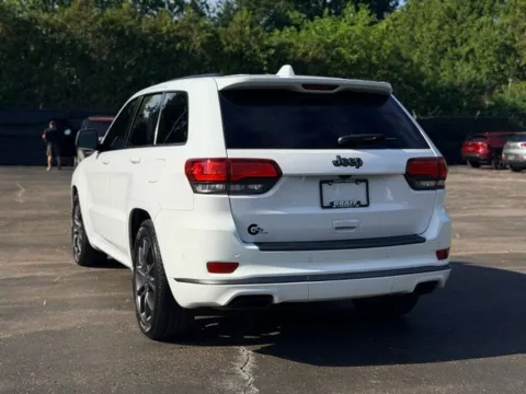 More photos of 2020 Jeep Grand Cherokee Overland at Hank Graff Chevrolet Davison, MI