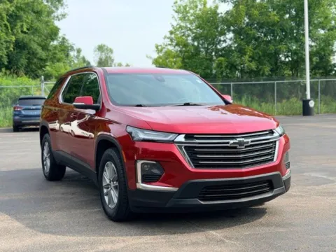 More photos of 2023 Chevrolet Traverse LT at Hank Graff Chevrolet Davison, MI