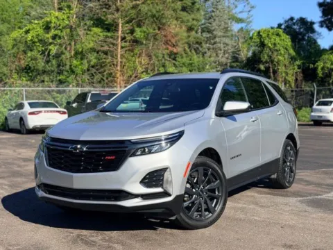Photos of 2022 Chevrolet Equinox RS for sale in Davison, MI at Hank Graff Chevrolet Davison