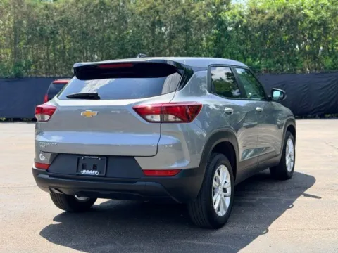More photos of 2024 Chevrolet TrailBlazer LS at Hank Graff Chevrolet Davison, MI