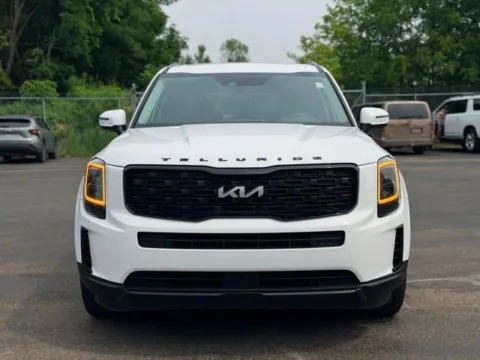 Another view of 2022 Kia Telluride EX for sale in Davison, MI at Hank Graff Chevrolet Davison