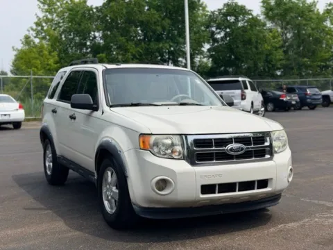 Another view of 2009 Ford Escape XLT for sale in Davison, MI at Hank Graff Chevrolet Davison