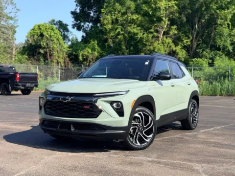 Photos of 2024 Chevrolet TrailBlazer RS for sale in Davison, MI at Hank Graff Chevrolet Davison
