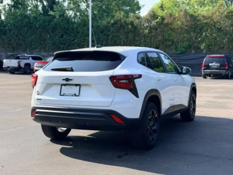 More photos of 2024 Chevrolet Trax LS at Hank Graff Chevrolet Davison, MI