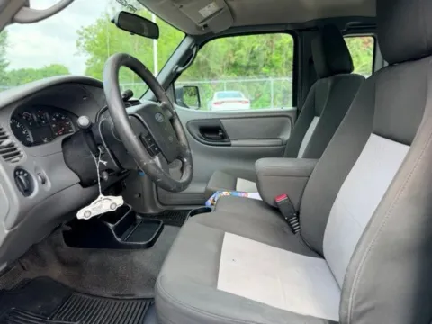 More photos of 2011 Ford Ranger XLT at Hank Graff Chevrolet Davison, MI