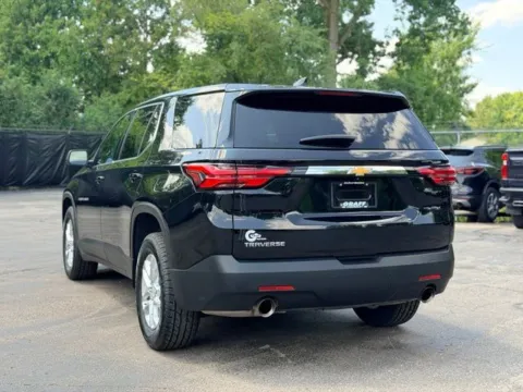 More photos of 2023 Chevrolet Traverse LS at Hank Graff Chevrolet Davison, MI