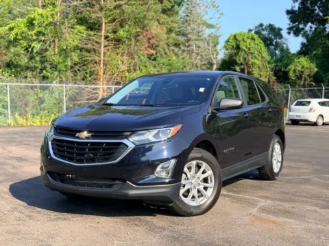Photos of 2020 Chevrolet Equinox LS for sale in Davison, MI at Hank Graff Chevrolet Davison