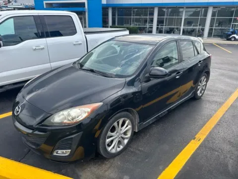 Black 2011 Mazda Mazda3 s Grand Touring for sale in Davison, MI