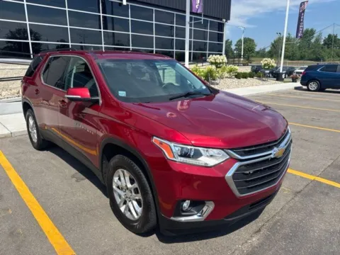 Photos of 2021 Chevrolet Traverse LT for sale in Davison, MI at Hank Graff Chevrolet Davison