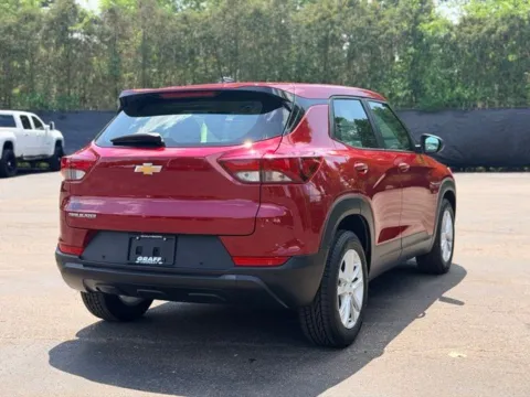 More photos of 2021 Chevrolet TrailBlazer LS at Hank Graff Chevrolet Davison, MI