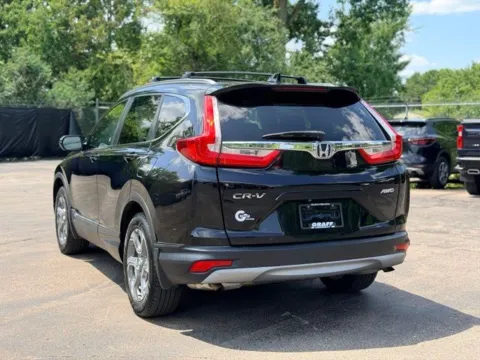 More photos of 2017 Honda CR-V EX-L at Hank Graff Chevrolet Davison, MI