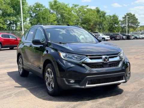 More photos of 2017 Honda CR-V EX-L at Hank Graff Chevrolet Davison, MI