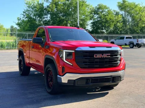 More photos of 2024 GMC Sierra 1500 Pro at Hank Graff Chevrolet Davison, MI