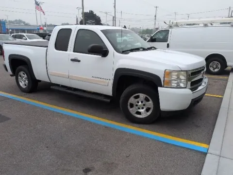 Another view of 2008 Chevrolet Silverado 1500 LT for sale in Davison, MI at Hank Graff Chevrolet Davison