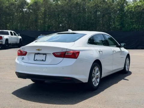 More photos of 2024 Chevrolet Malibu LT at Hank Graff Chevrolet Davison, MI