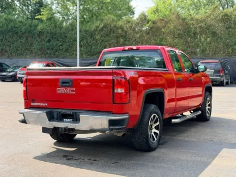 More photos of 2015 GMC Sierra 1500 at Hank Graff Chevrolet Davison, MI