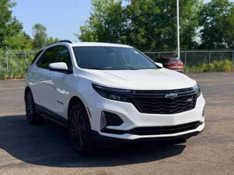 More photos of 2024 Chevrolet Equinox RS at Hank Graff Chevrolet Davison, MI