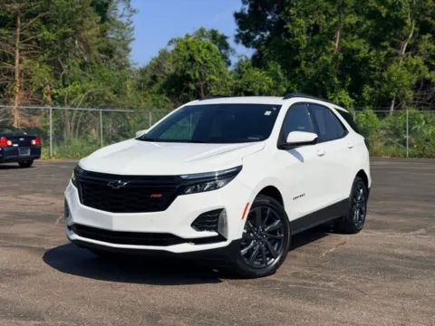 Photos of 2024 Chevrolet Equinox RS for sale in Davison, MI at Hank Graff Chevrolet Davison