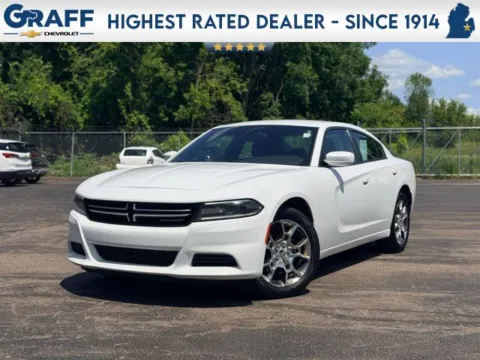 White 2015 Dodge Charger SE for sale in Davison, MI
