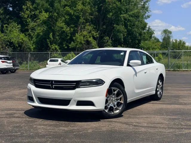 Used 2015 Dodge Charger SE with VIN 2C3CDXFG9FH746311 for sale in Davison, MI