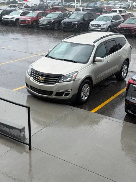 Silver 2014 Chevrolet Traverse LT for sale in Davison, MI