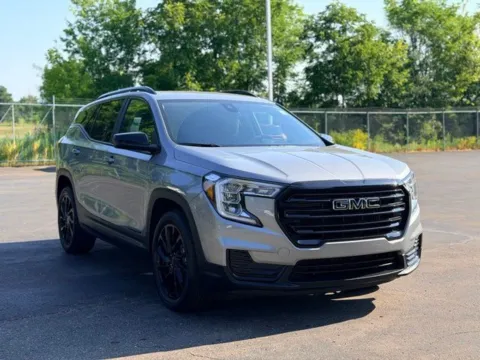 More photos of 2023 GMC Terrain SLE at Hank Graff Chevrolet Davison, MI