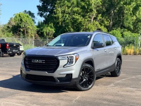 Photos of 2023 GMC Terrain SLE for sale in Davison, MI at Hank Graff Chevrolet Davison