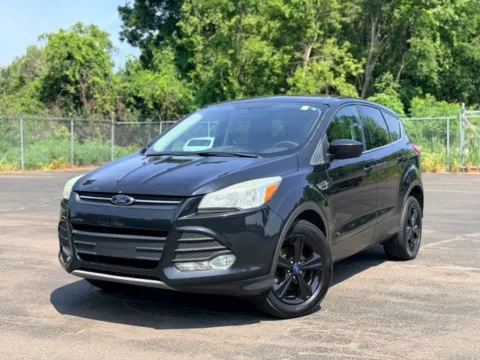 Black 2013 Ford Escape SE for sale in Davison, MI