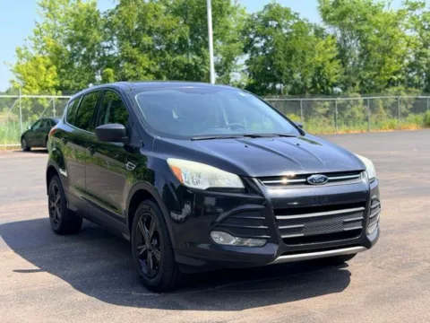 Photos of 2013 Ford Escape SE for sale in Davison, MI at Hank Graff Chevrolet Davison