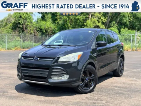 Black 2013 Ford Escape SE for sale in Davison, MI