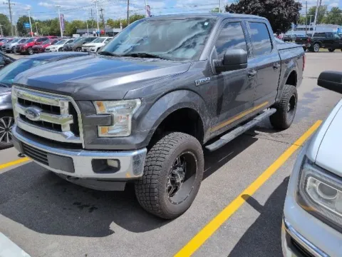 Gray 2016 Ford F-150 XLT for sale in Davison, MI