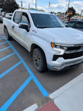 White 2024 Chevrolet Silverado 1500 LT for sale in Davison, MI