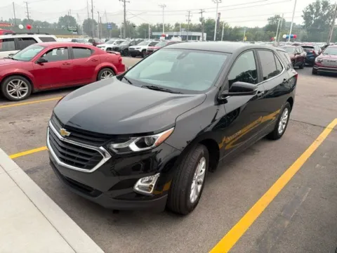 More photos of 2021 Chevrolet Equinox LT at Hank Graff Chevrolet Davison, MI